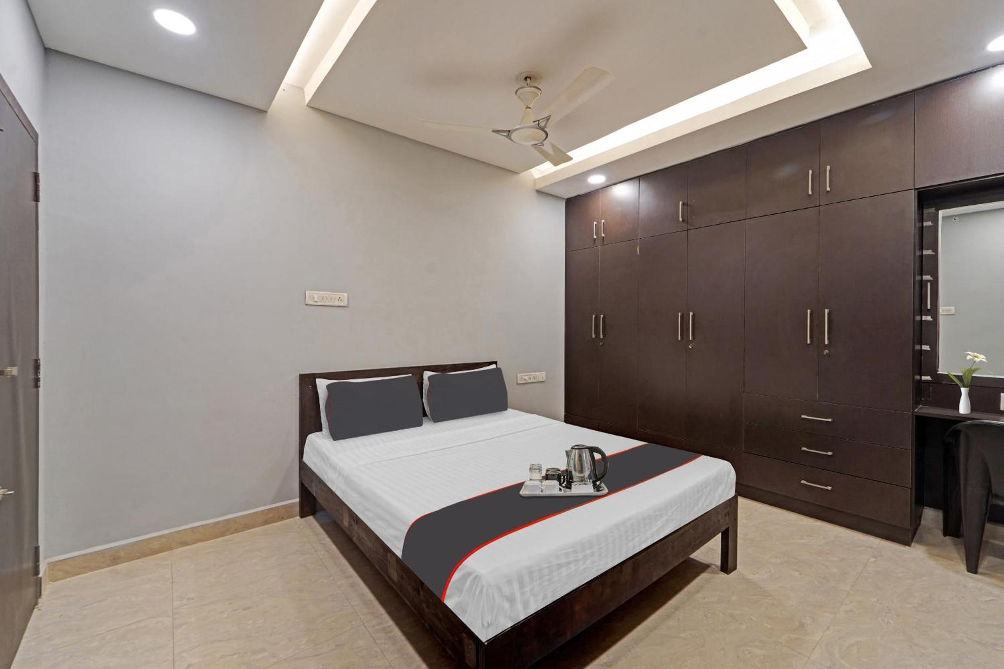 Hotel O J2 Service Apartment Ченнаи Экстерьер фото